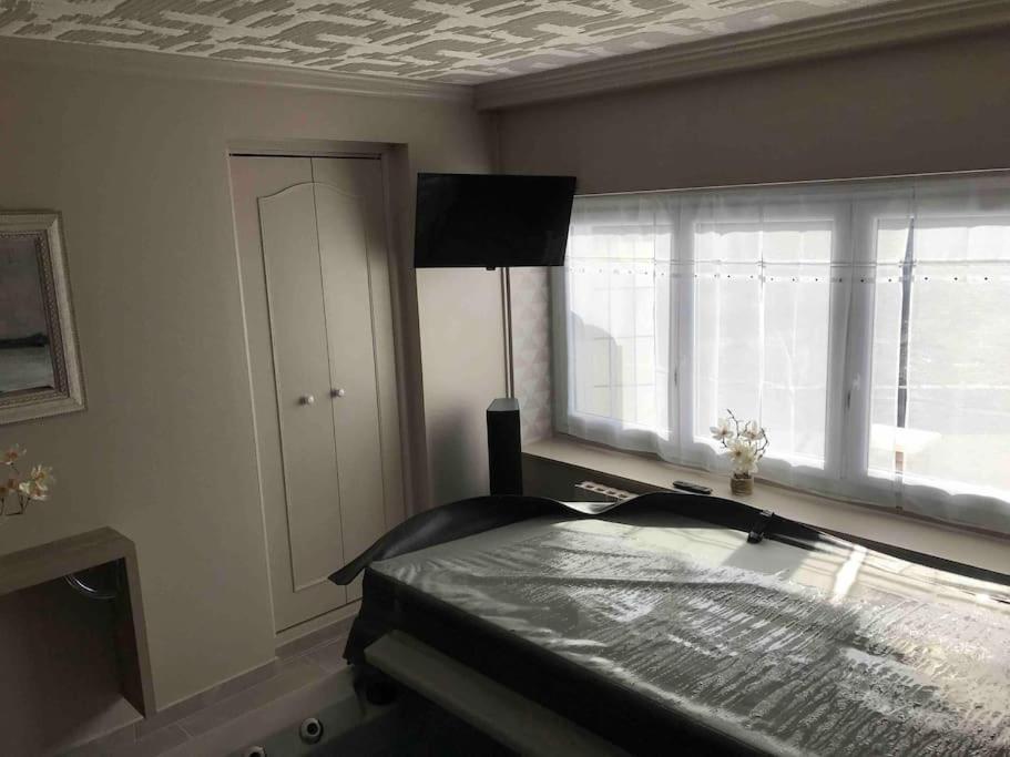 Maison Avec Jacuzzi Privatif Cambrai Esterno foto